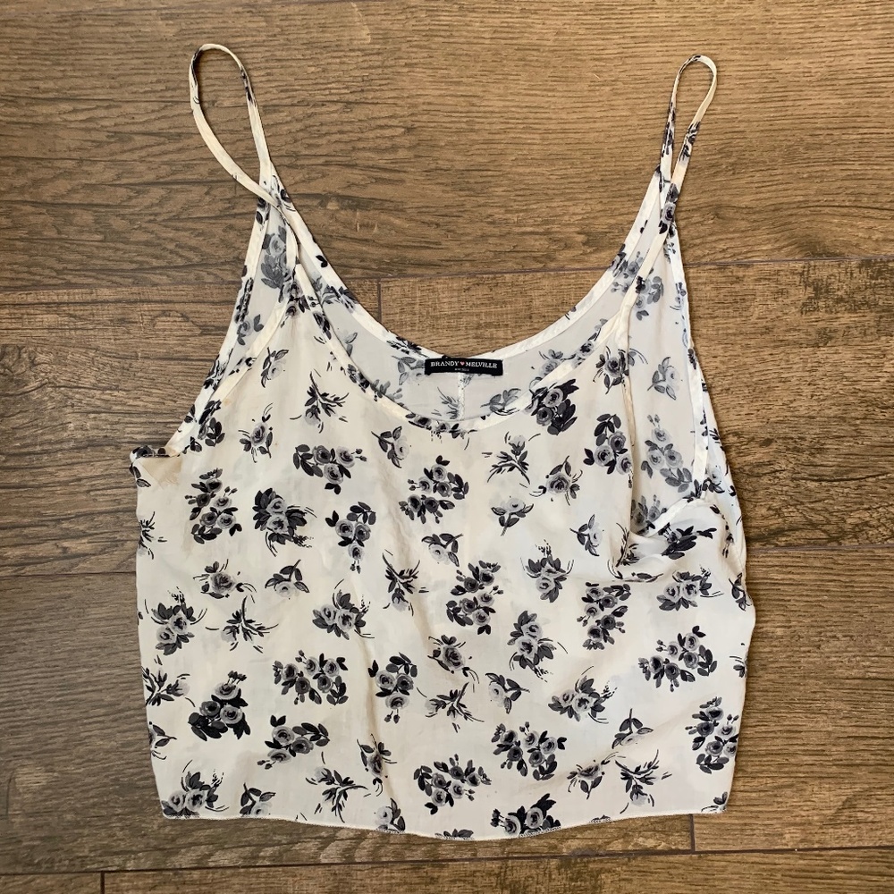 Brandy Melvillelassic Melville Women's Floral Crop